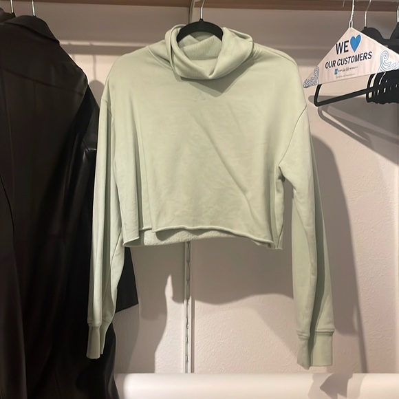 Pacsun Seagram green cropped turtleneck sweatshirt sweater - Picture 1 of 4